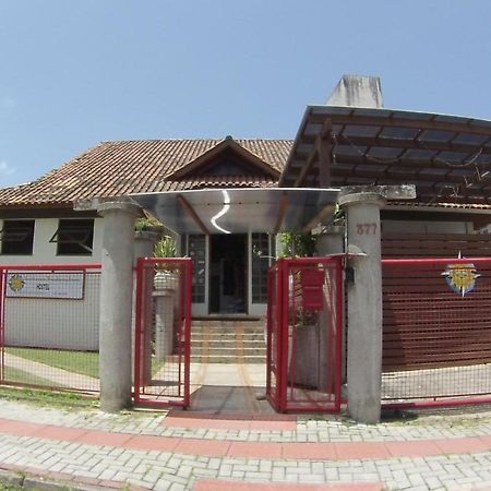 Sunhouse Hostel ฟลอเรียนอโปลิส ภายนอก รูปภาพ