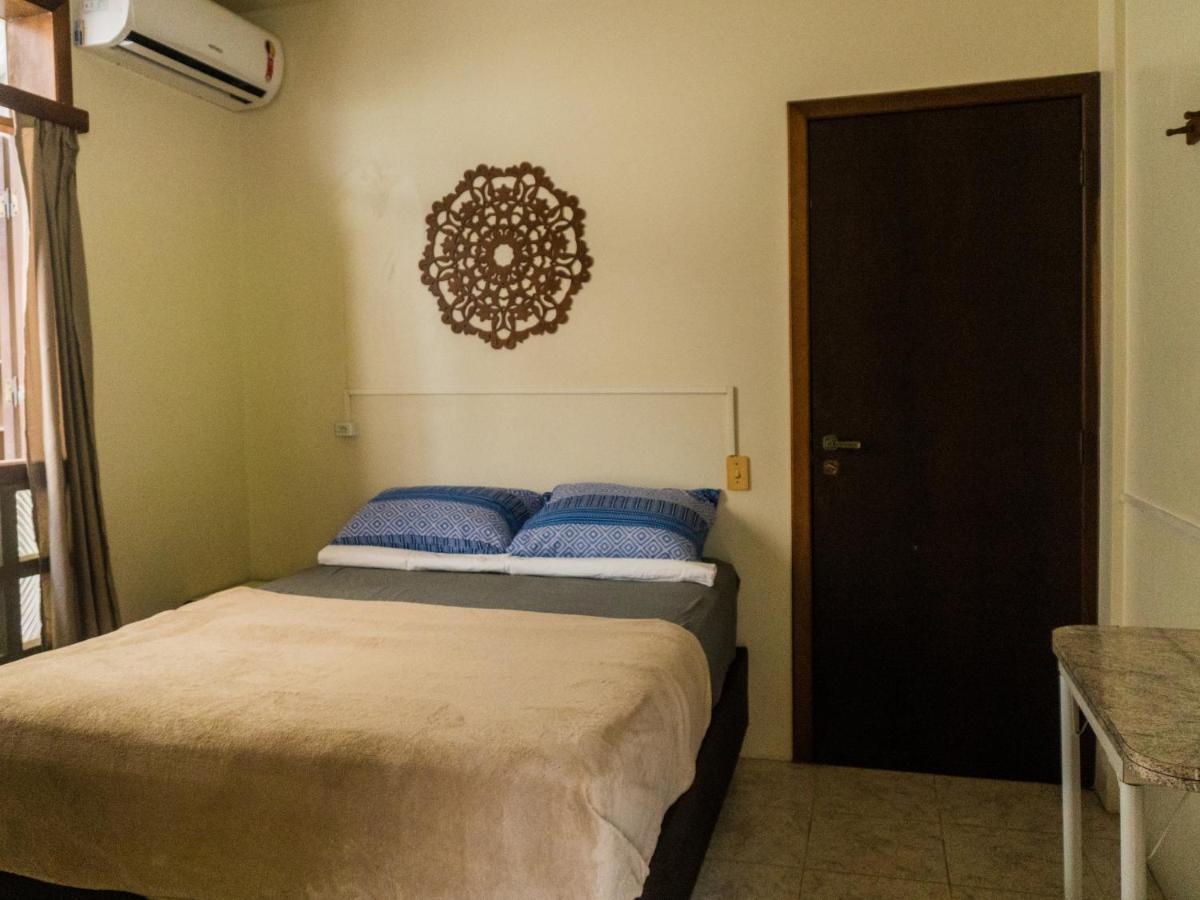 Sunhouse Hostel ฟลอเรียนอโปลิส ภายนอก รูปภาพ