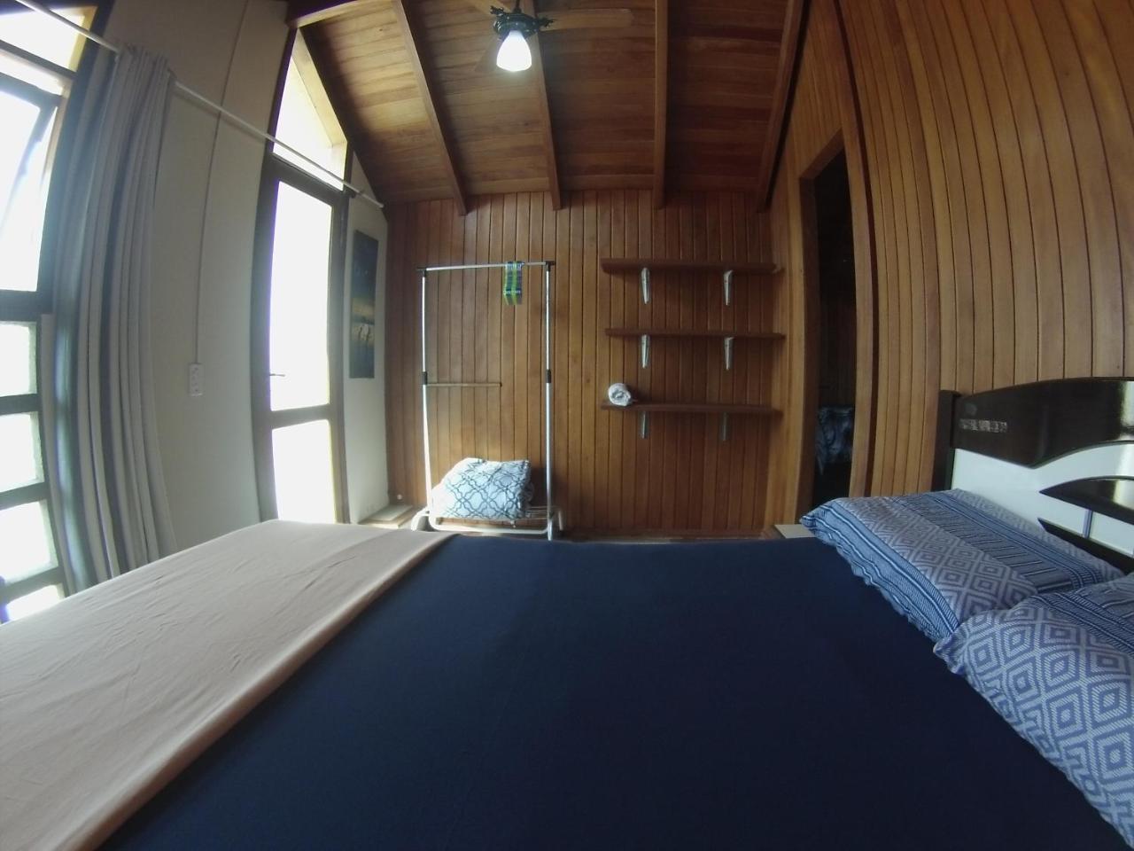 Sunhouse Hostel ฟลอเรียนอโปลิส ภายนอก รูปภาพ