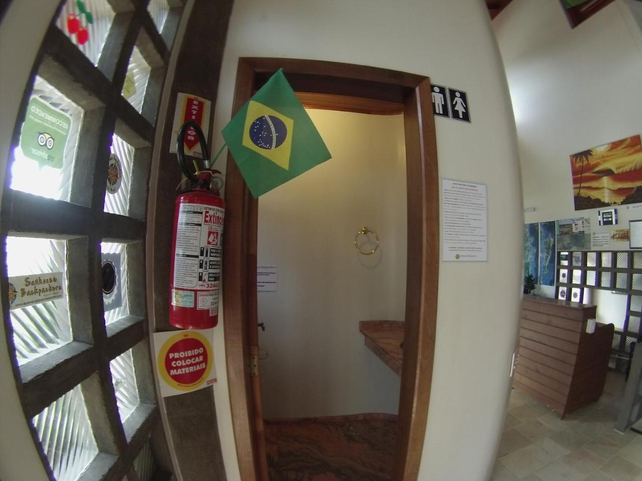 Sunhouse Hostel ฟลอเรียนอโปลิส ภายนอก รูปภาพ