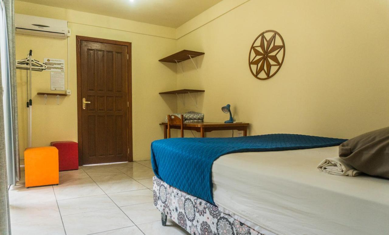 Sunhouse Hostel ฟลอเรียนอโปลิส ภายนอก รูปภาพ